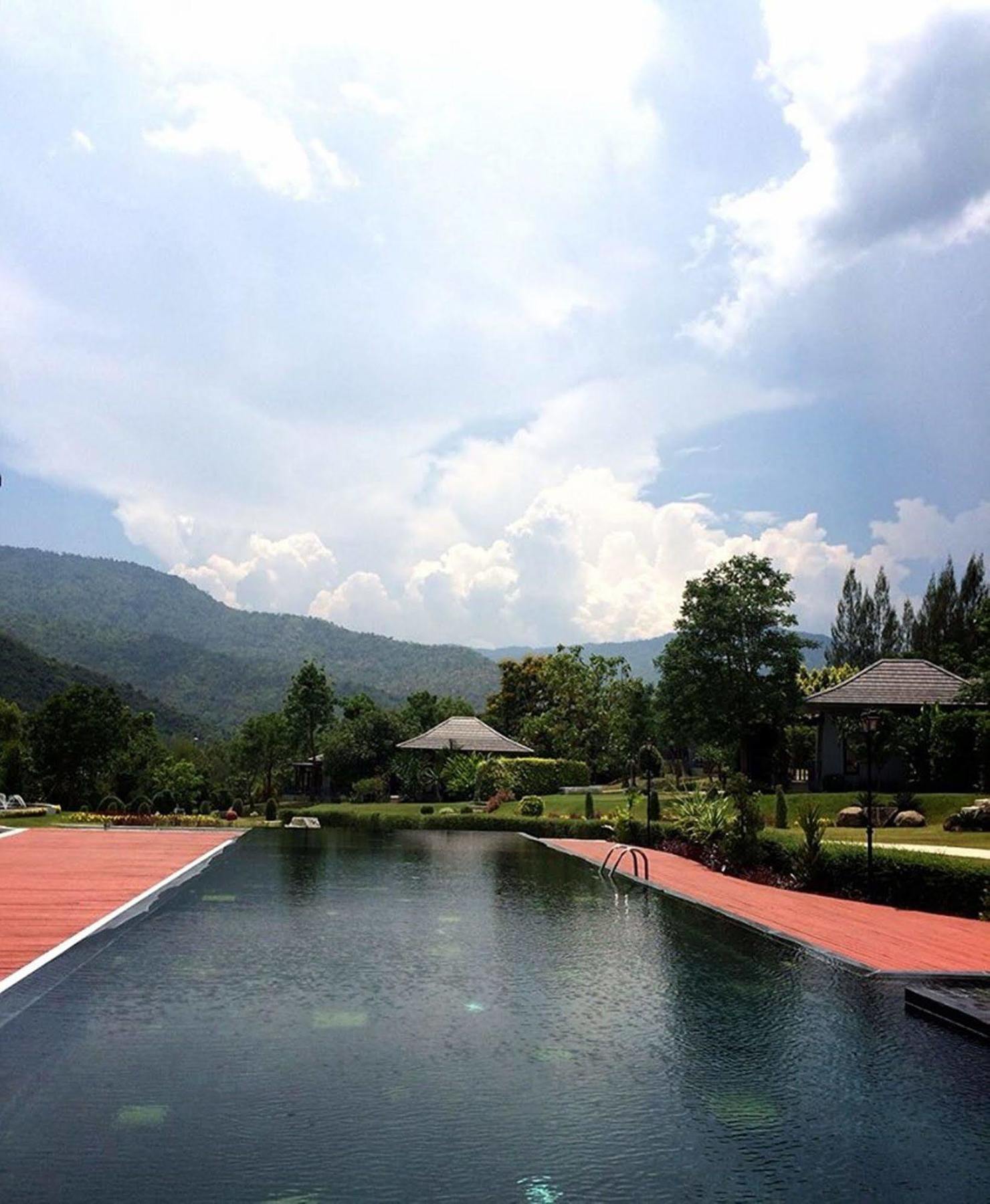 Ashcarya Boutique Resort Ban Bo  Exterior photo
